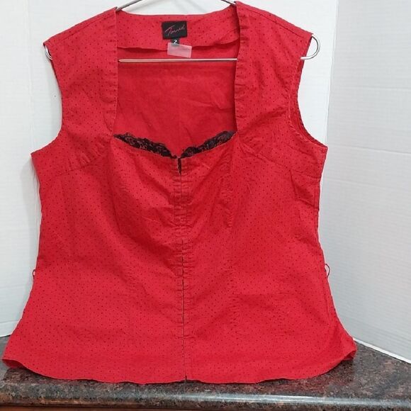 Torrid Red Asymmetrical Cut Out Blouse - Picture 1 of 8